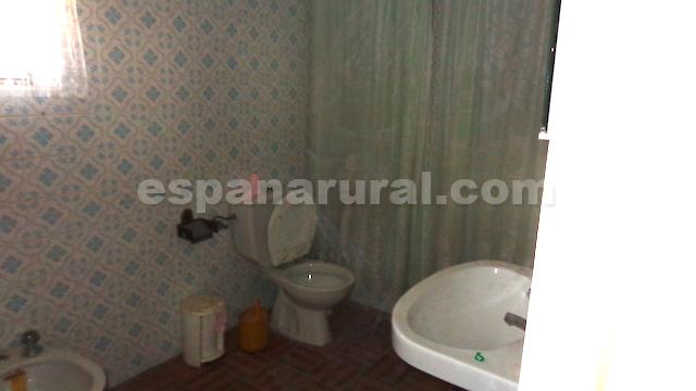 Hus i Oria, Almeria, Spanien 3 sovrum, 150 kvm. Nr. 184077