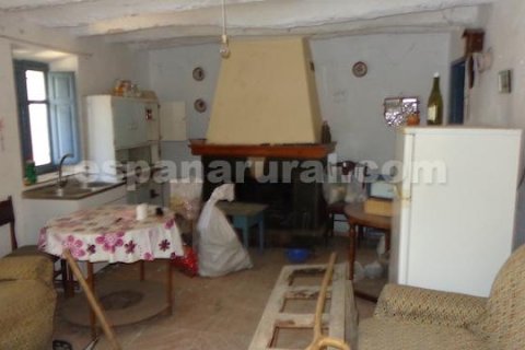 House for sale in Albox, Almeria, Spain 2 bedrooms, 250 sq.m. No. 184078 - photo 2