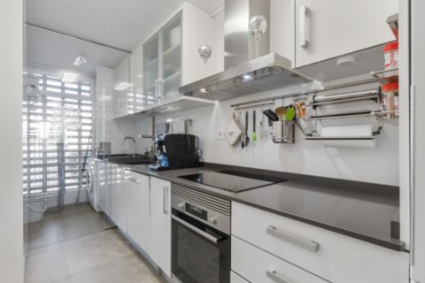 Huoneisto myytävänä Torrevieja, Alicante, Espanja, 2 makuuhuonetta, 64 m2 No. 141458 - kuva 12