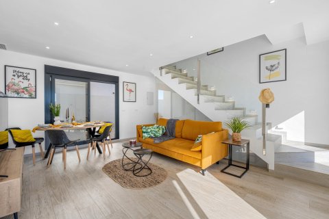 Villa à vendre à Los Alcazares, Murcia, Espagne, 4 chambres, 212 m2 No. 141464 - photo 6