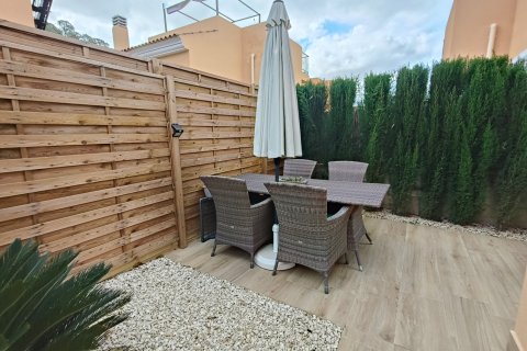 Villa till salu i La Romana, Alicante, Spanien 2 sovrum, 145 kvm. Nr. 141459 - foto 15