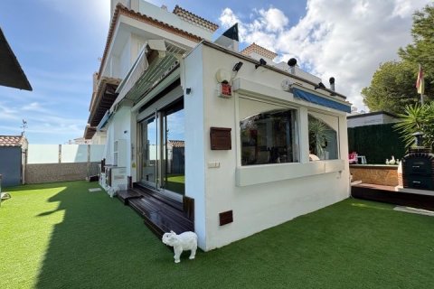 Villa à vendre à Alicante, Espagne, 3 chambres, 104 m2 No. 141463 - photo 10