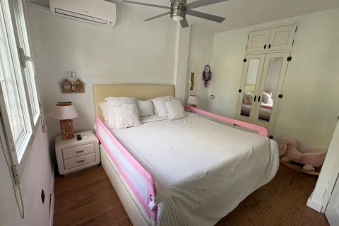 Villa à vendre à Alicante, Espagne, 3 chambres, 104 m2 No. 141463 - photo 26