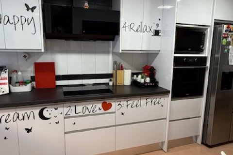 Apartment for sale in Alicante, Spain 3 bedrooms, 90 sq.m. No. 141460 - photo 15