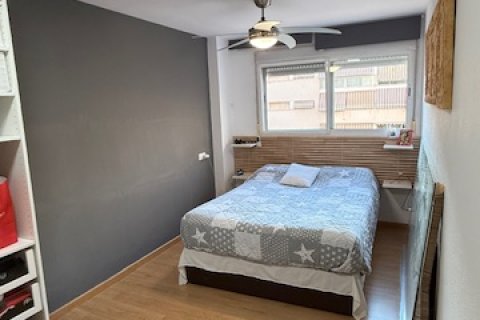 Apartment for sale in Alicante, Spain 3 bedrooms, 90 sq.m. No. 141460 - photo 11