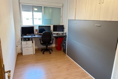 Apartment for sale in Alicante, Spain 3 bedrooms, 90 sq.m. No. 141460 - photo 13