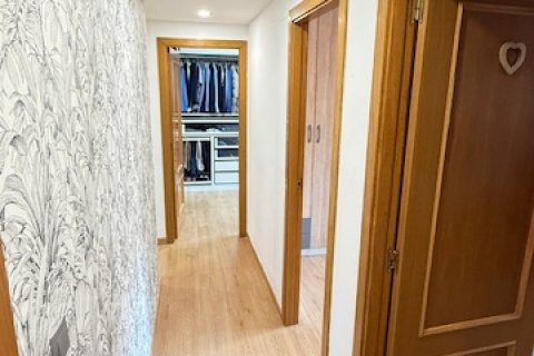 Apartment for sale in Alicante, Spain 3 bedrooms, 90 sq.m. No. 141460 - photo 5