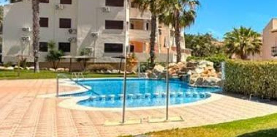 Apartment in Las Ramblas, Alicante, Spain 3 bedrooms, 92 sq.m. No. 156244