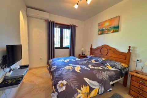 Apartment for sale in Las Ramblas, Alicante, Spain 3 bedrooms, 92 sq.m. No. 156244 - photo 13