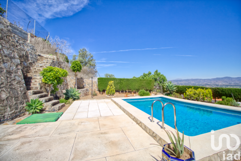 Дом в Алаурин-де-ла-Торре, Малага, Испания 3 спальни, 744м2 №154012