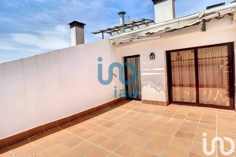 Tvåvåningslägenhet till salu i Malgrat de Mar, Barcelona, Spanien 3 sovrum, 141 kvm. Nr. 154010 - foto 13