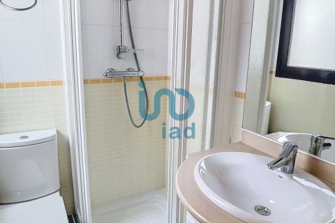 Tvåvåningslägenhet till salu i Malgrat de Mar, Barcelona, Spanien 3 sovrum, 141 kvm. Nr. 154010 - foto 25