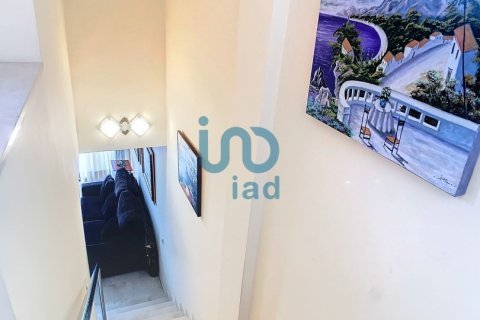 Tvåvåningslägenhet till salu i Malgrat de Mar, Barcelona, Spanien 3 sovrum, 141 kvm. Nr. 154010 - foto 30