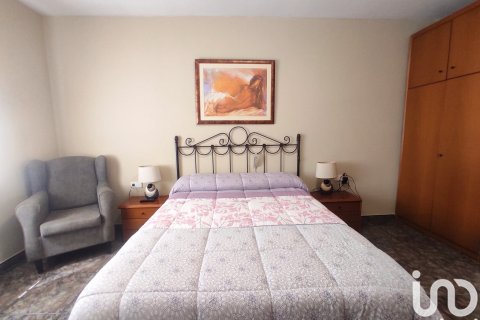 Продажа дома в Ла-Бисбаль-дель-Пенедес, Таррагона, Испания 5 спален, 213м2 №154014 - фото 12