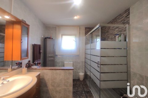 Продажа дома в Ла-Бисбаль-дель-Пенедес, Таррагона, Испания 5 спален, 213м2 №154014 - фото 14