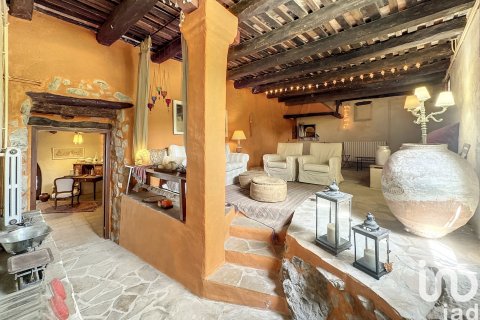 Talo myytävänä Olivella, Barcelona, Espanja, 9 makuuhuonetta, 654 m2 No. 154009 - kuva 11