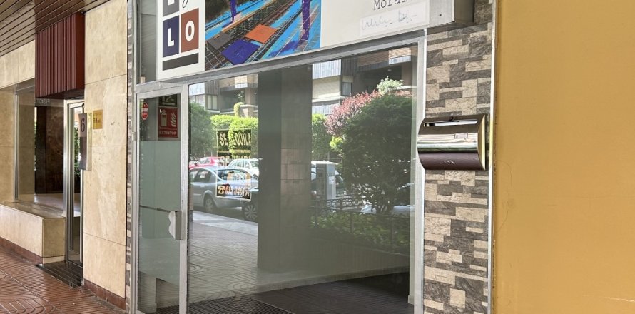 Komerciāls īpašums Valladolid, Spānijā 112 m2 Nr. 154013