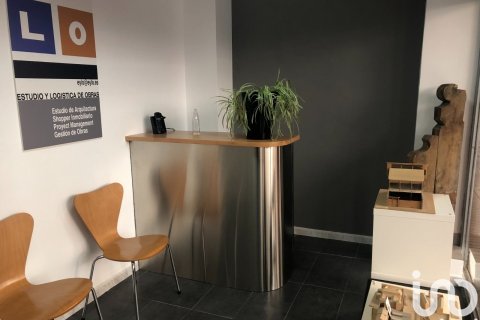 Komerciāls īpašums pārdošanā Valladolid, Spānijā 112 m2 Nr. 154013 - attēls 12