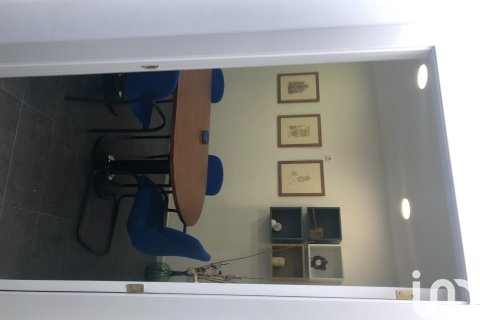 Komerciāls īpašums pārdošanā Valladolid, Spānijā 112 m2 Nr. 154013 - attēls 5