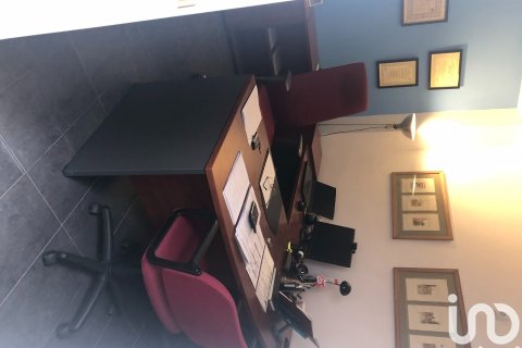 Komerciāls īpašums pārdošanā Valladolid, Spānijā 112 m2 Nr. 154013 - attēls 7