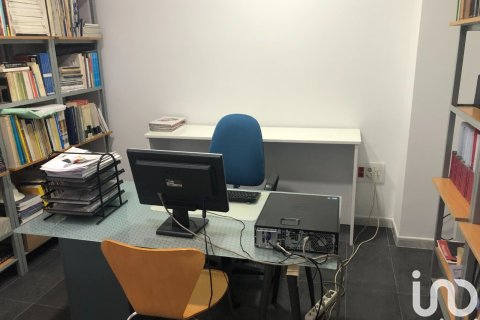 Komerciāls īpašums pārdošanā Valladolid, Spānijā 112 m2 Nr. 154013 - attēls 15