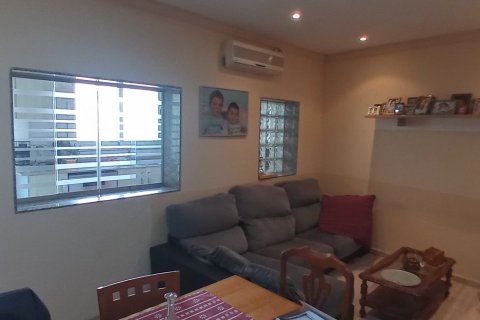 Lägenhet till salu i Pineda de Mar, Barcelona, Spanien 3 sovrum, 100 kvm. Nr. 154011 - foto 9