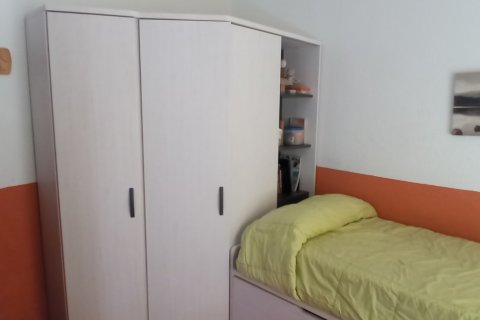 Lägenhet till salu i Pineda de Mar, Barcelona, Spanien 3 sovrum, 100 kvm. Nr. 154011 - foto 4