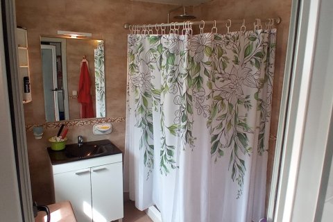 Lägenhet till salu i Pineda de Mar, Barcelona, Spanien 3 sovrum, 100 kvm. Nr. 154011 - foto 17