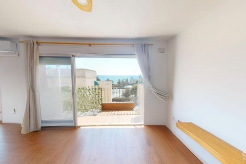 Продажа квартиры в Аликанте, Испания 2 спальни, 87м2 №183386 - фото 13