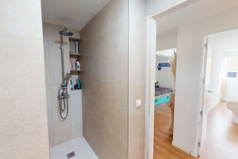 Продажа квартиры в Аликанте, Испания 2 спальни, 87м2 №183386 - фото 4