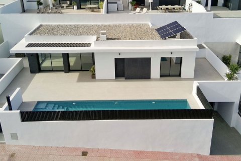 Villa zum Verkauf in Ciudad Quesada, Alicante, Spanien 5 Schlafzimmer, 269 m2 Nr. 192377 - Foto 4