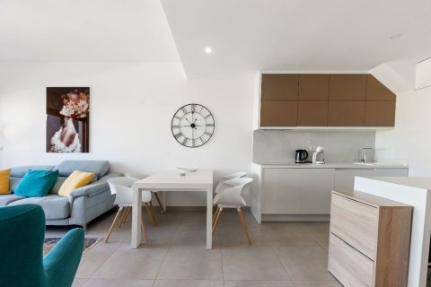 Apartamento en venta en Mil Palmeras, Alicante, España 3 dormitorios, 86 m2 No. 146029 - foto 7