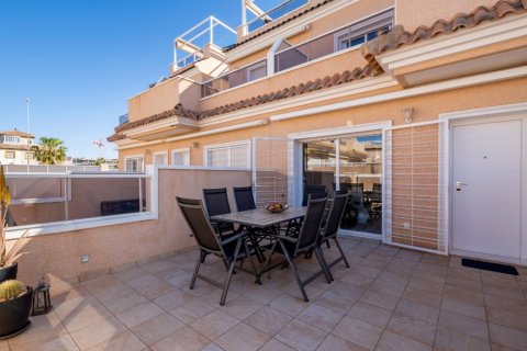 Townhouse for sale in Cabo Roig, Alicante, Spain 3 bedrooms, 71 sq.m. No. 146027 - photo 9