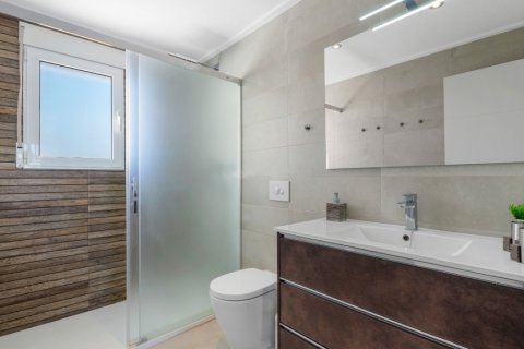 Townhouse for sale in Cabo Roig, Alicante, Spain 3 bedrooms, 71 sq.m. No. 146027 - photo 24