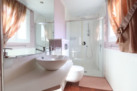 Villa à vendre à Ciudad Quesada, Alicante, Espagne, 5 chambres, 355 m2 No. 146023 - photo 27