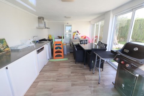 Villa à vendre à Ciudad Quesada, Alicante, Espagne, 5 chambres, 355 m2 No. 146023 - photo 6