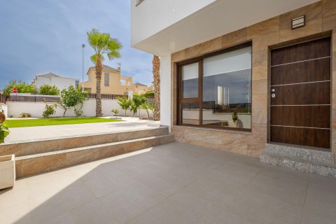 Casa in vendita a Torrevieja, Alicante, Spagna 107 mq. N° 193578 - foto 4