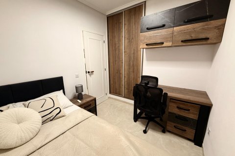 Apartment for sale in Torrevieja, Alicante, Spain 1 bedroom, 65 sq.m. No. 193580 - photo 15