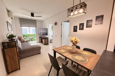 Apartment for sale in Torrevieja, Alicante, Spain 1 bedroom, 65 sq.m. No. 193580 - photo 9