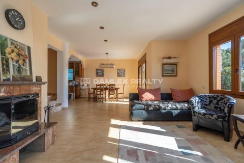 Dom w Platja D'aro, Girona, Hiszpania 4 sypialnie, 339 mkw. nr 176969 – zdjęcie 9