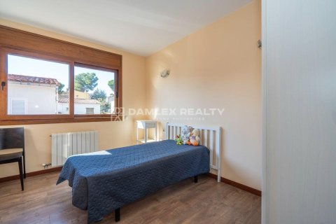 Dom w Platja D'aro, Girona, Hiszpania 4 sypialnie, 339 mkw. nr 176969 – zdjęcie 22