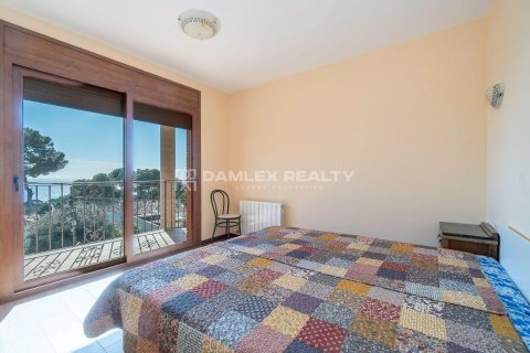 Dom w Platja D'aro, Girona, Hiszpania 4 sypialnie, 339 mkw. nr 176969 – zdjęcie 19