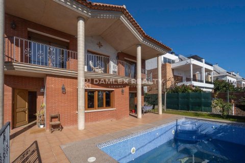 Dom w Platja D'aro, Girona, Hiszpania 4 sypialnie, 339 mkw. nr 176969 – zdjęcie 4