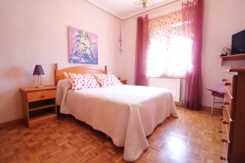 Villa en venta Ciudad Quesada, Alicante, España 4 dormitorios, 138 m2 No. 137708 - foto 14