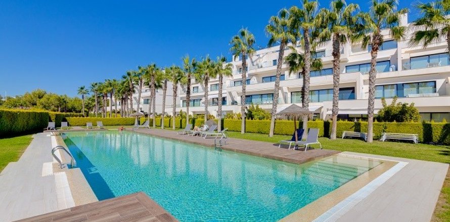 Apartment Pinar De Campoverde, Alicante, Spain 2 bedrooms, 94 sq.m. No. 137709