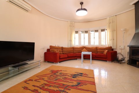 Finca myytävänä Catral, Alicante, Espanja, 3 makuuhuonetta, 235 m2 No. 137710 - kuva 8