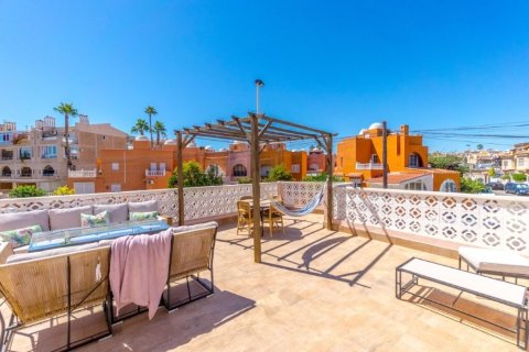 Townhouse for sale Torrevieja, Alicante, Spain 5 bedrooms, 164 sq.m. No. 137705 - photo 1