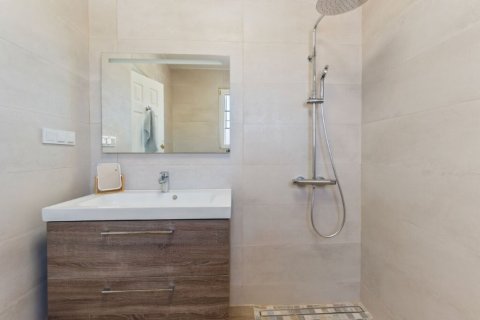 Townhouse for sale Torrevieja, Alicante, Spain 5 bedrooms, 164 sq.m. No. 137705 - photo 18