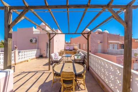 Townhouse for sale Torrevieja, Alicante, Spain 5 bedrooms, 164 sq.m. No. 137705 - photo 21