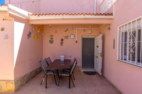 Townhouse for sale Torrevieja, Alicante, Spain 5 bedrooms, 164 sq.m. No. 137705 - photo 7
